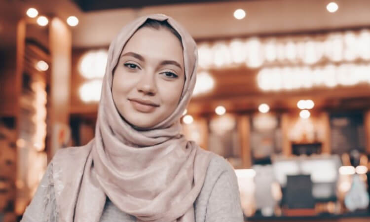 What is a Muslim Hijab?